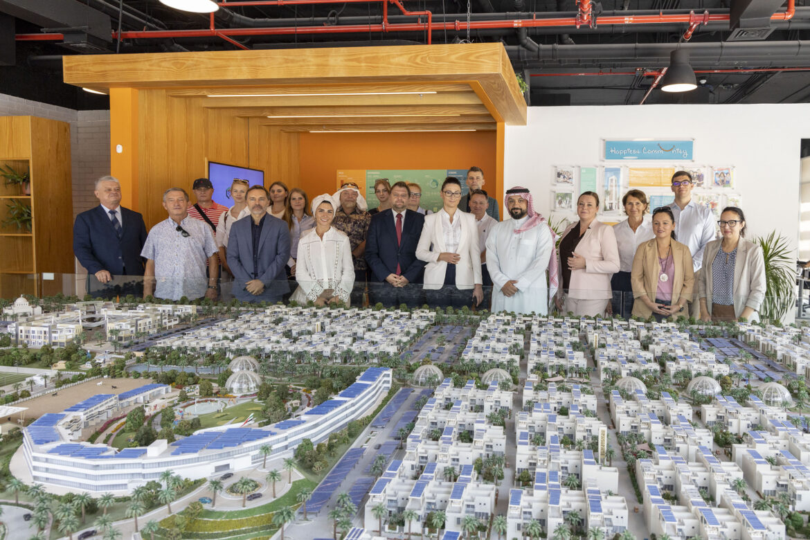 Polish Ministerial Delegation visits The Sustainable City in Dubai