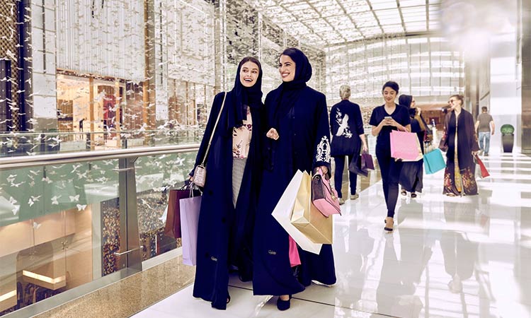 NielsenIQ: UAE Shoppers Boost FMCG and Tech Spending in Q2 2024, Despite Sluggish Growth