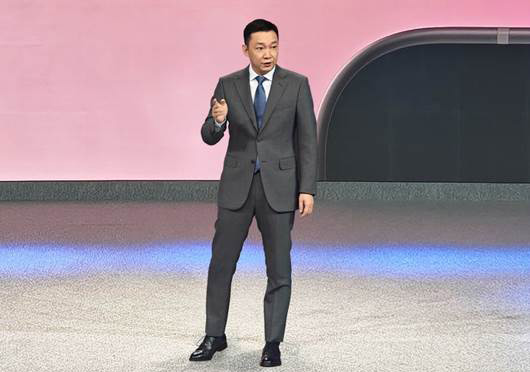 HONOR CEO Takes Center Stage at MWC 2026, While Robot Phone Praised for its Innovation and Integration of Intelligence
